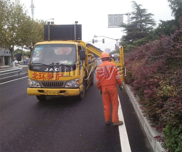 咸宁绿篱修剪机报价