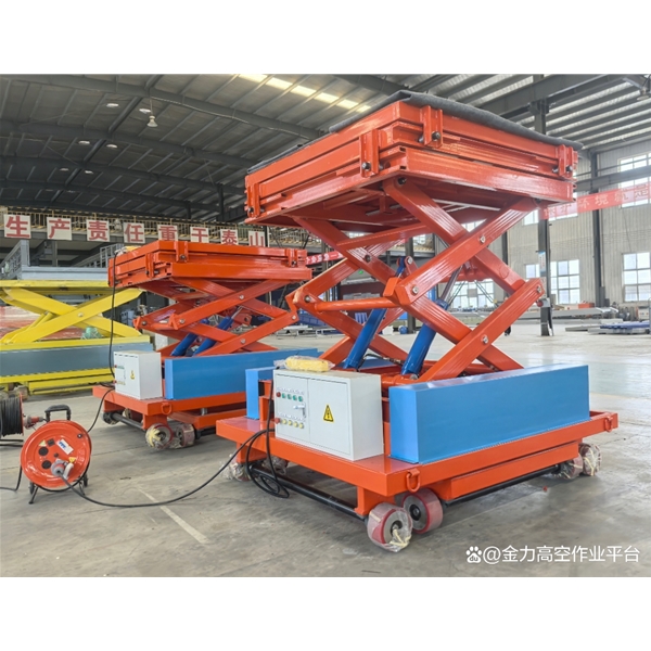 咸宁钢厂用升降机